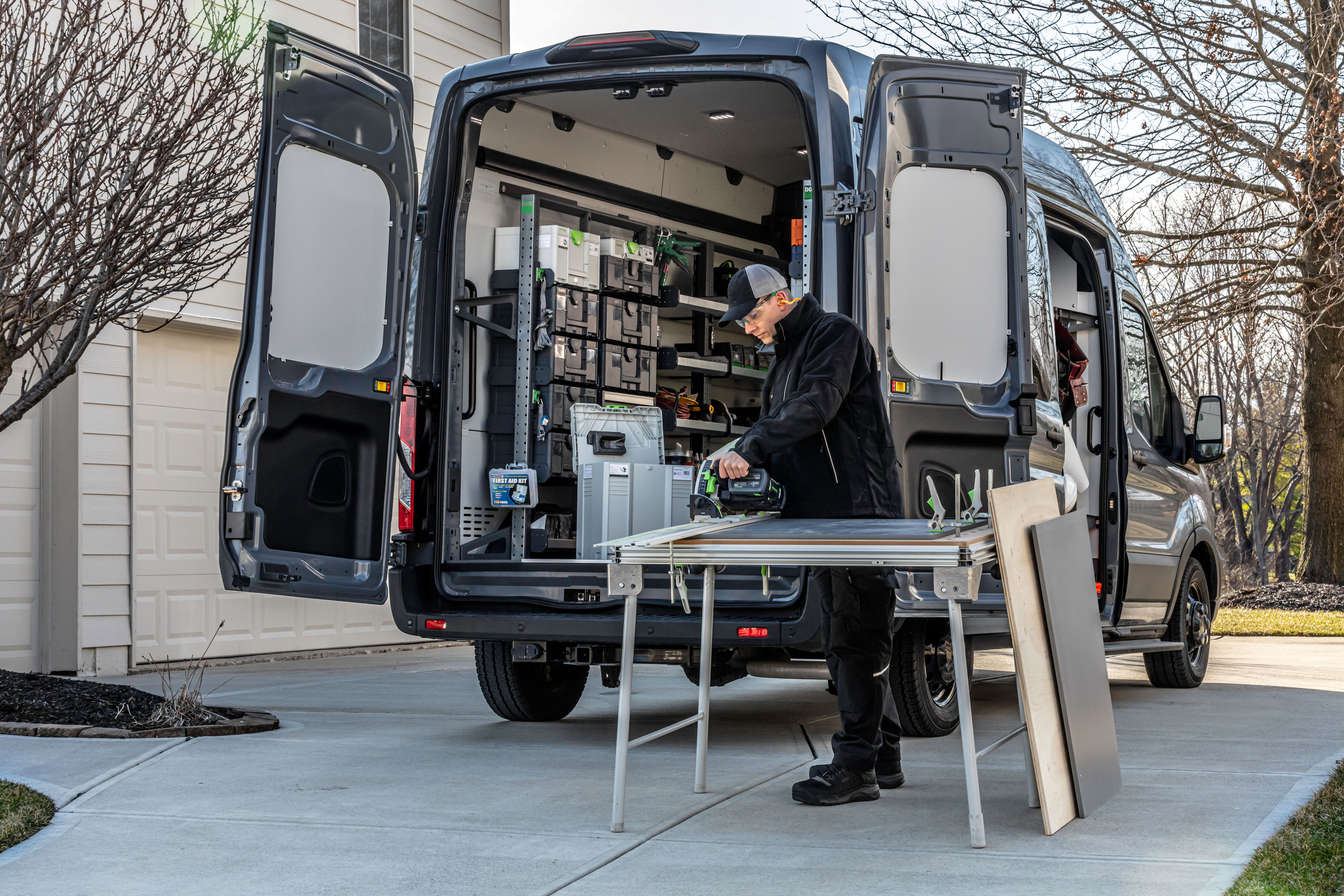 Carpenters van top racking